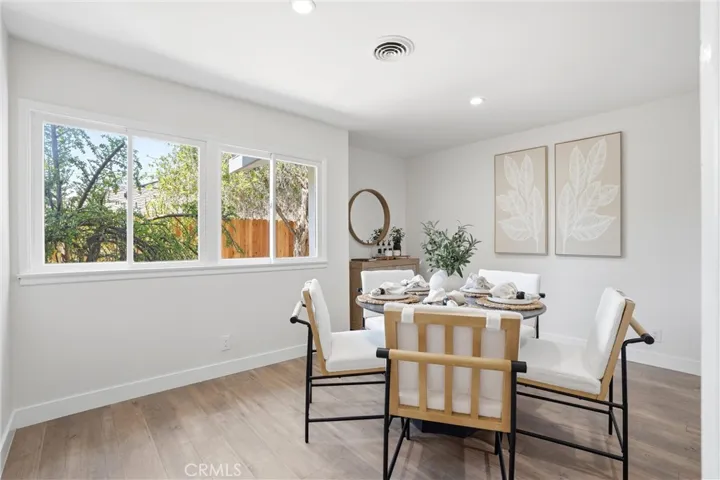 13032 Earlham, Santa Ana, California 92705