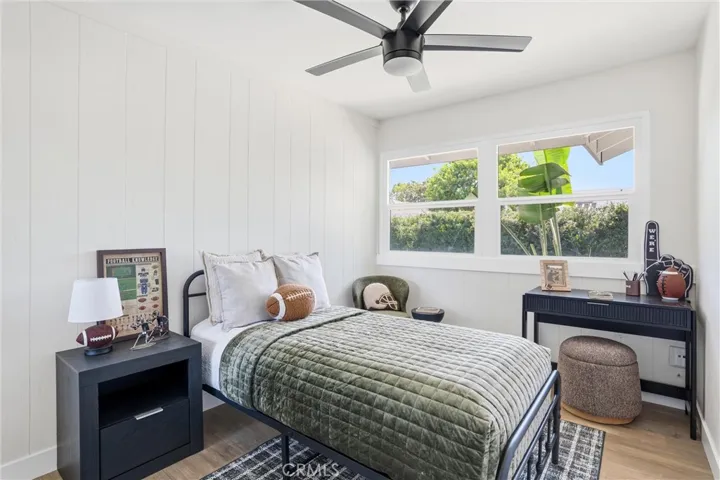 13032 Earlham, Santa Ana, California 92705