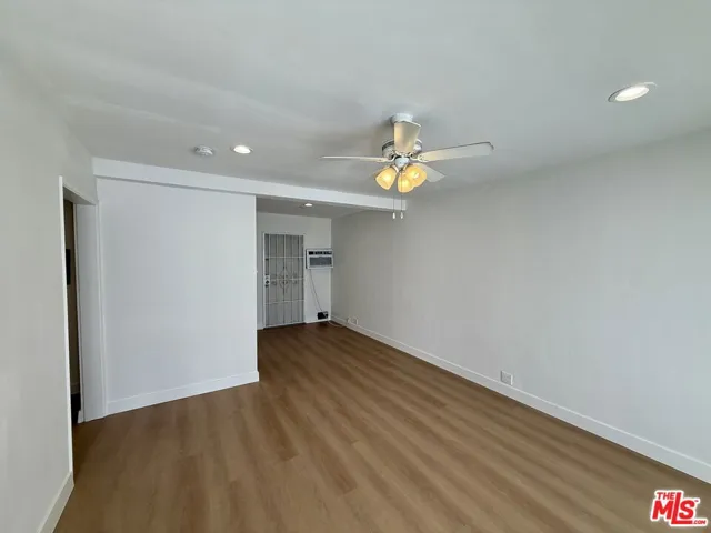221 S Kenwood Street 6, Glendale, California 91205