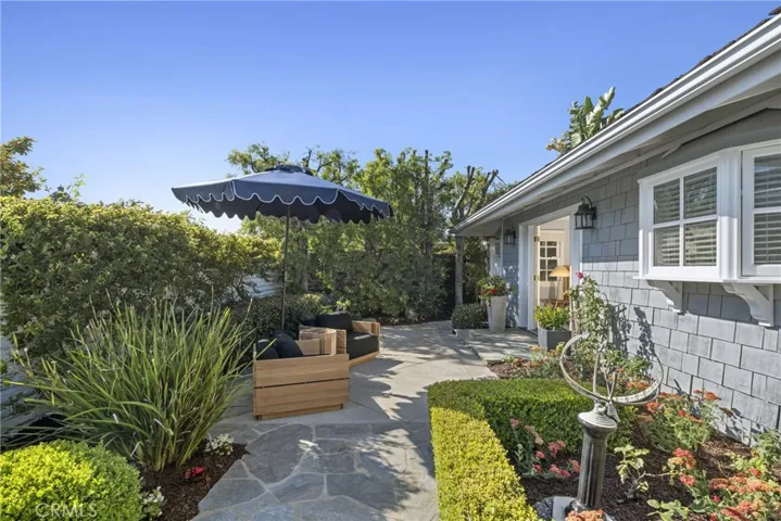 2606 Lighthouse, Corona Del Mar, California 92625
