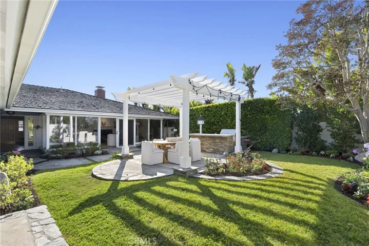 2606 Lighthouse, Corona Del Mar, California 92625