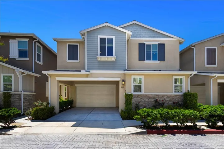 Great curb appeal with 2-car driveway