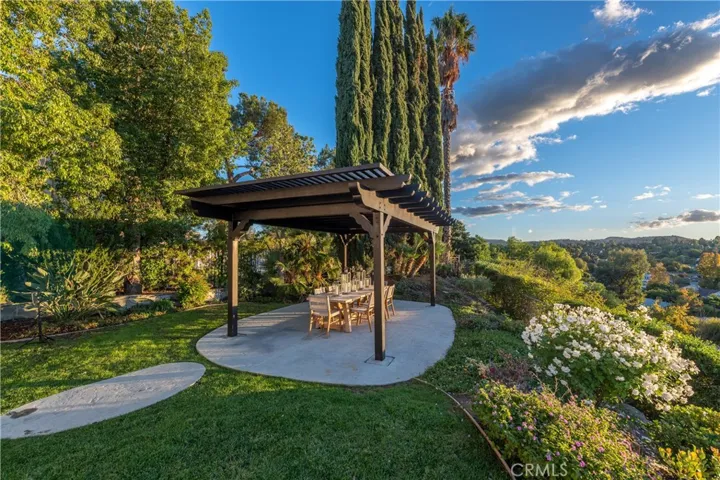 23534 Aetna, Woodland Hills, California 91367