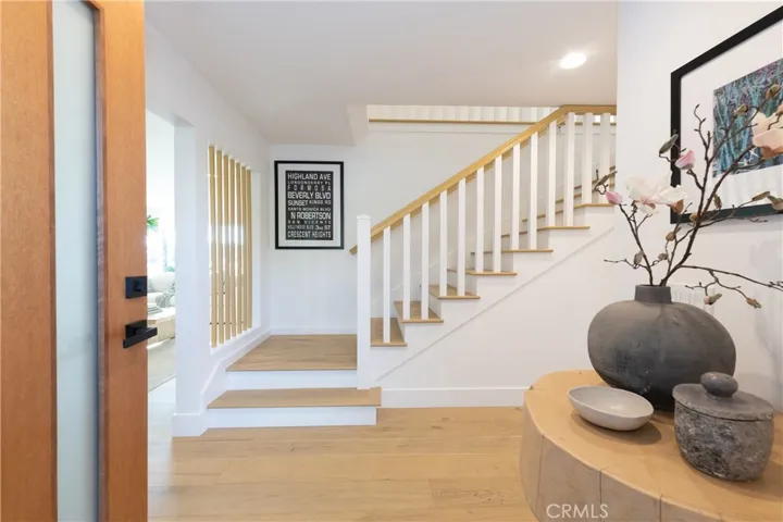 23534 Aetna, Woodland Hills, California 91367
