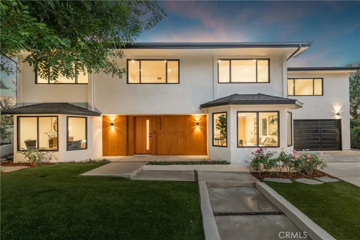 23534 Aetna, Woodland Hills, California 91367