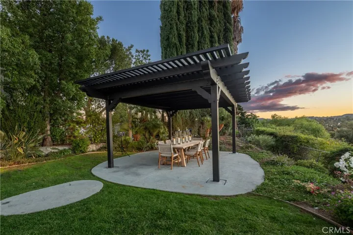 23534 Aetna, Woodland Hills, California 91367