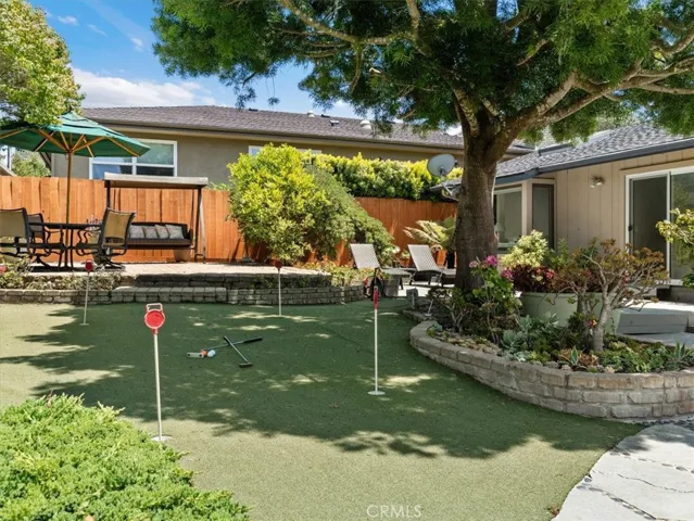 1141 Hartford, Cambria, California 93428