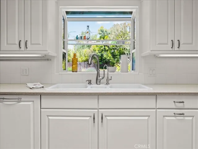 1141 Hartford, Cambria, California 93428