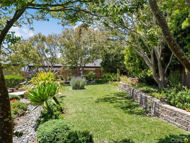 1141 Hartford, Cambria, California 93428