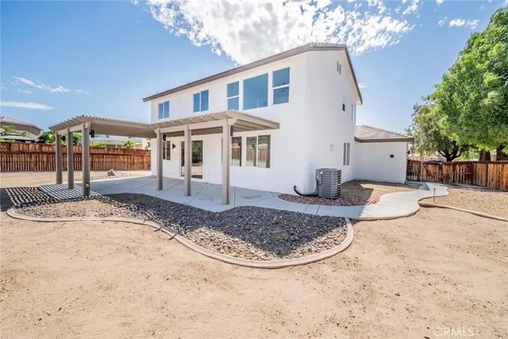 13637 Larkspur Court, Victorville, California 92394