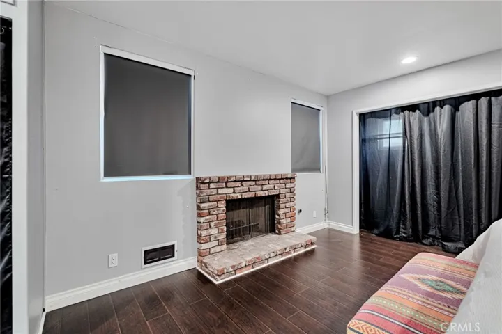 70 W Claremont St, Pasadena, California 91103