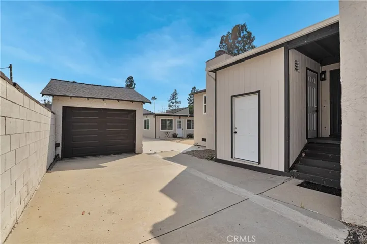 70 W Claremont St, Pasadena, California 91103