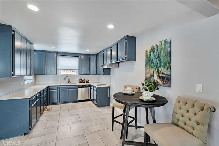 70 W Claremont St, Pasadena, California 91103