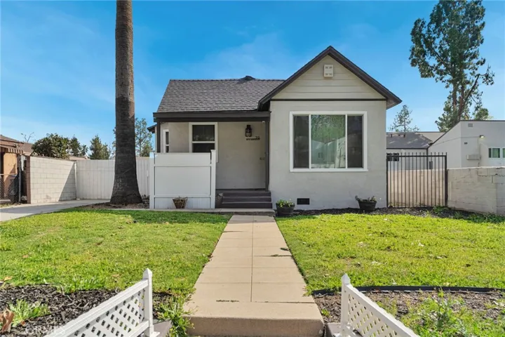 70 W Claremont St, Pasadena, California 91103