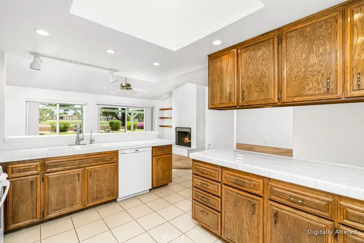 Plenty of storage and counter space
