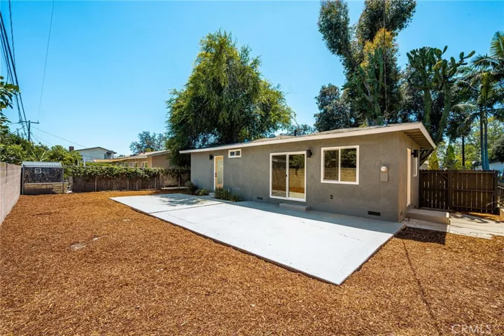 1519 S Towner, Santa Ana, California 92707