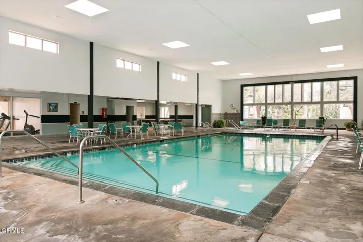 40-web-or-mls-Community Pool