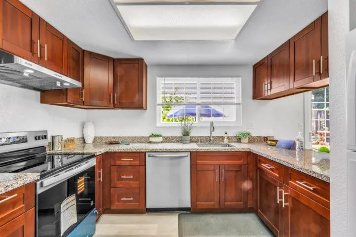 26668 Voltaire Street, Hayward, California 94544