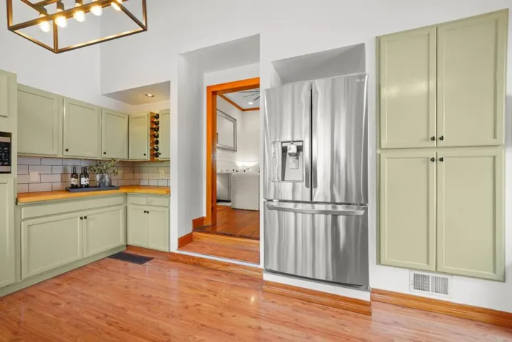 21474 Almaden Road, San Jose, California 95120