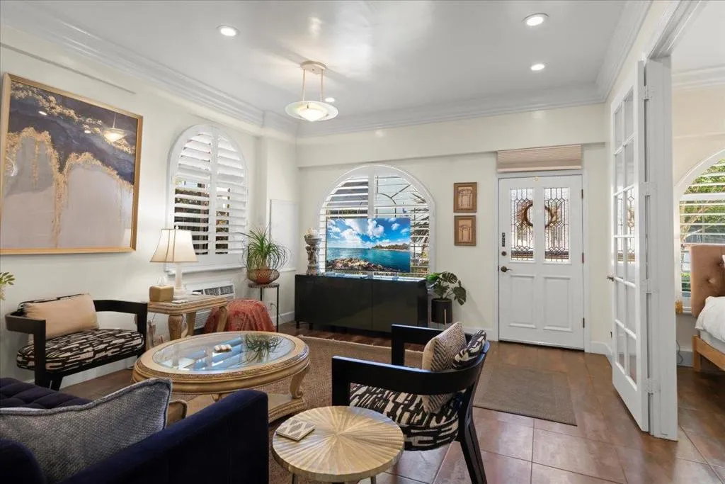 1176 Laurel Street, San Carlos, California 94070 — photo 5