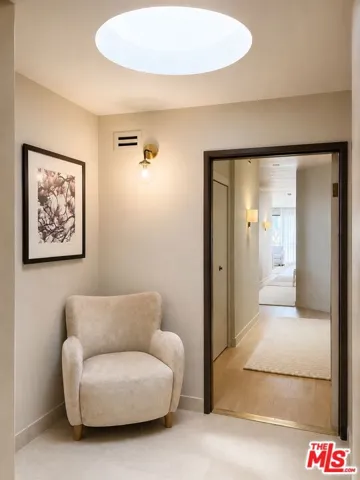 Foyer Off Elevator
