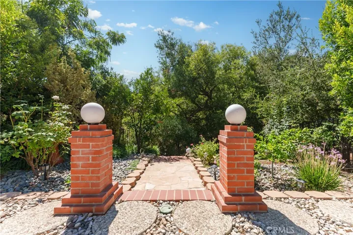 1151 Westcreek Lane, Westlake Village, California 91362