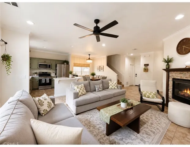 24848 Noelle Way, Newhall, California 91321