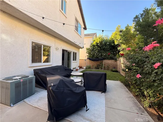 24848 Noelle Way, Newhall, California 91321