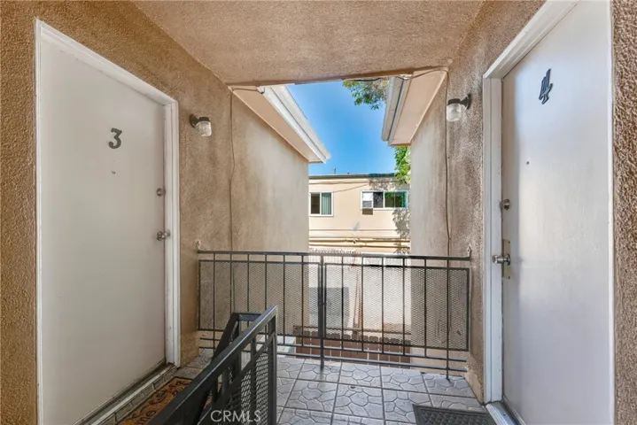 8435 Willis Ave, Panorama City, California 91402