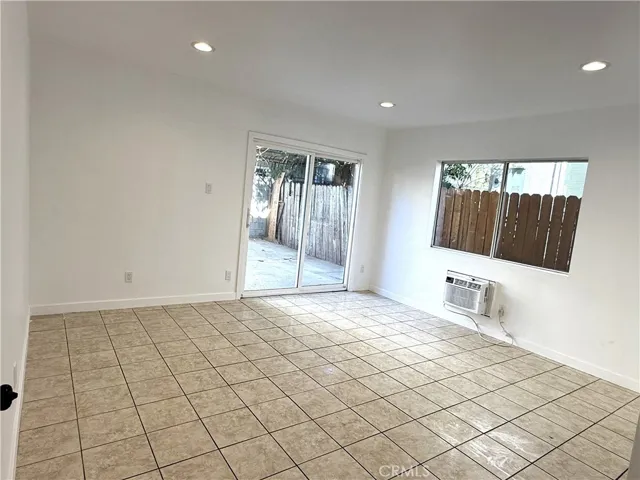 8435 Willis Ave, Panorama City, California 91402