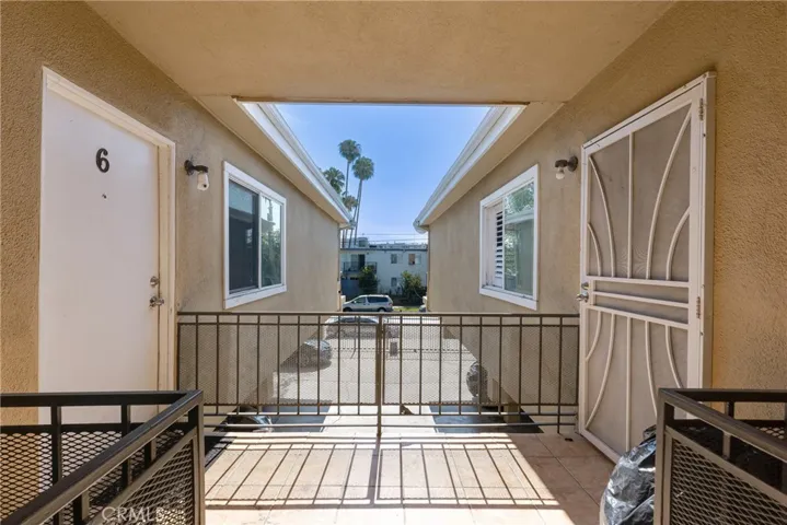 8435 Willis Ave, Panorama City, California 91402