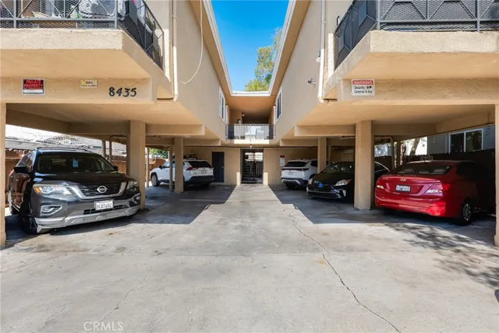 8435 Willis Ave, Panorama City, California 91402