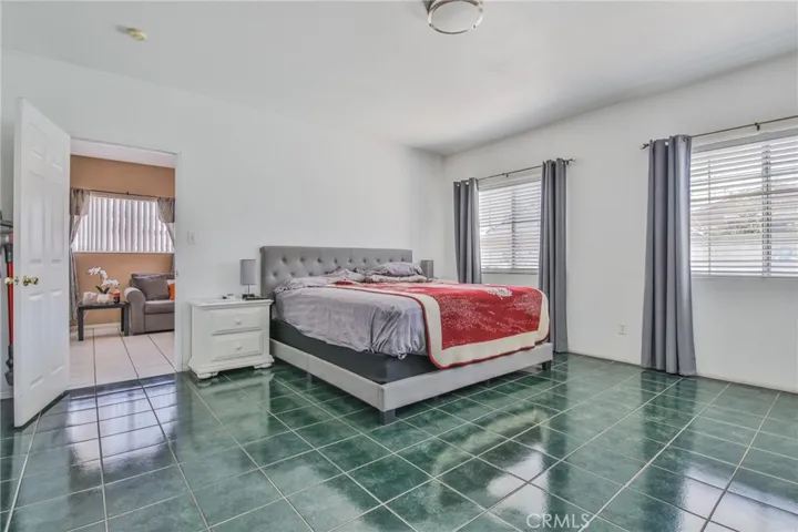 164 E 235th Street, Carson, California 90745