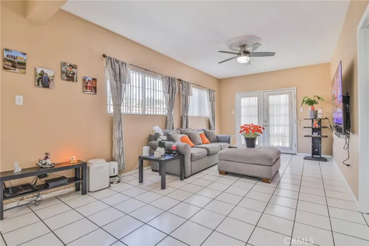 164 E 235th Street, Carson, California 90745