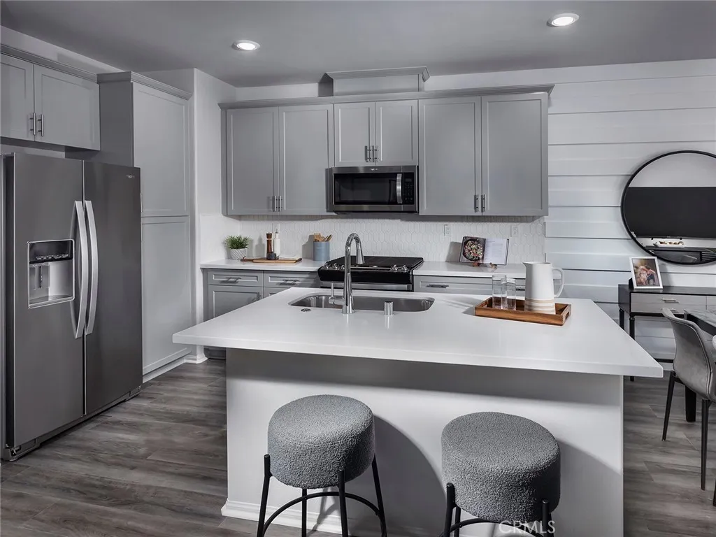 557 Toledo Way, Oceanside, California 92057 — photo 5