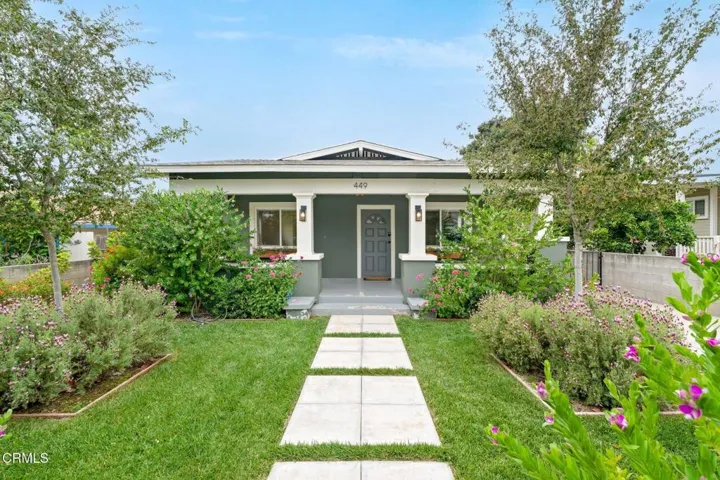 449_Clay_St-Front Yard
