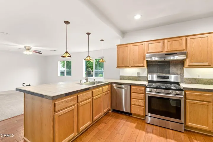 449_Clay_St-Kitchen