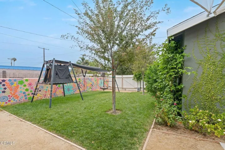 449_Clay_St-Backyard