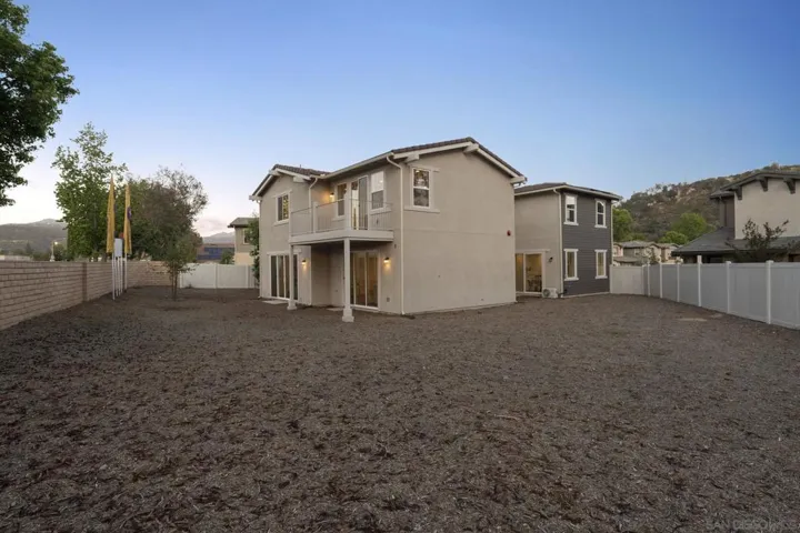 13780 Holly Oak Way, Poway, California 92064