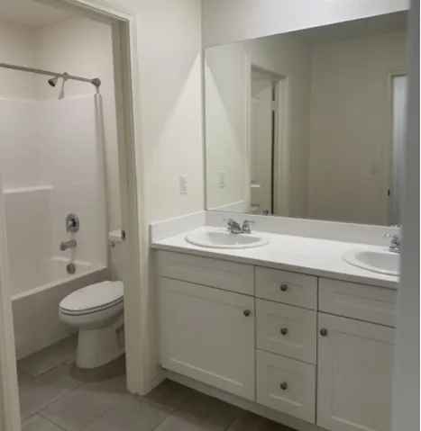 24131 Tuscany Avenue 1303, Murrieta, California 92562