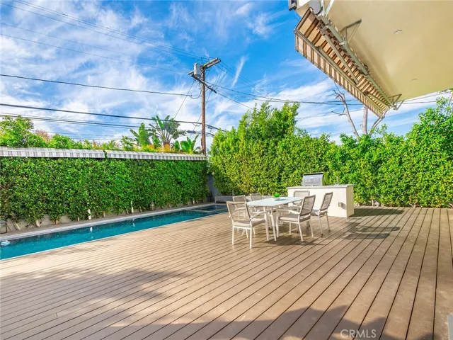 619 S Orange, Los Angeles, California 90036
