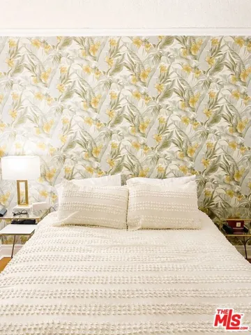 2703 Obama Boulevard, Los Angeles, California 90018