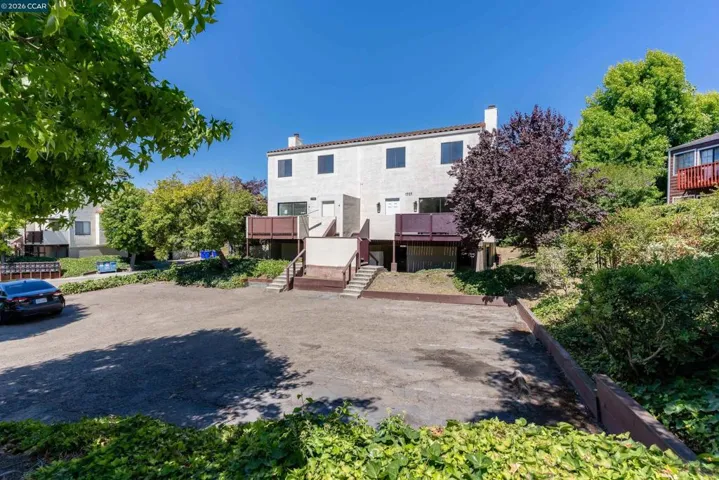 1707 Dalessi Dr, Pinole, California 94564