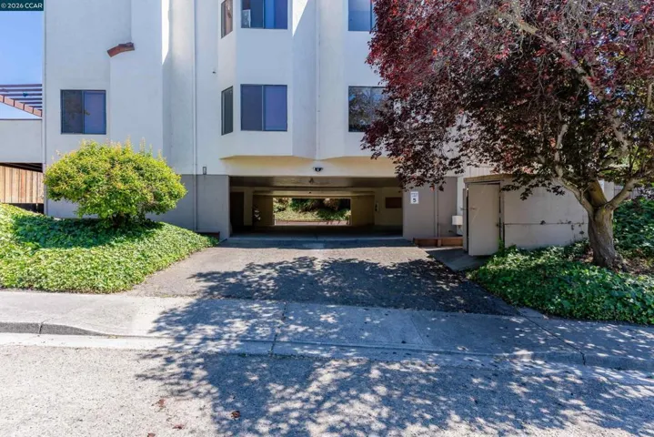 1707 Dalessi Dr, Pinole, California 94564