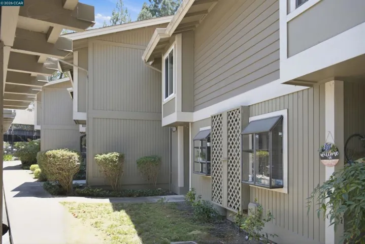 458 Eastgate Ln, Martinez, California 94553