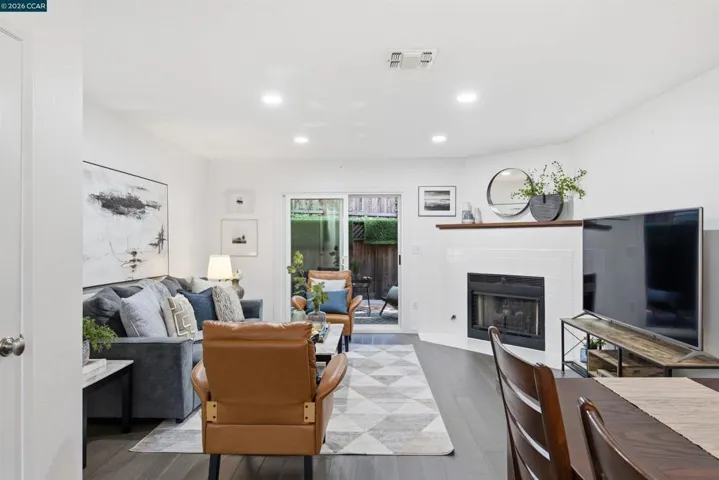 458 Eastgate Ln, Martinez, California 94553