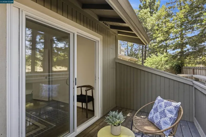 458 Eastgate Ln, Martinez, California 94553