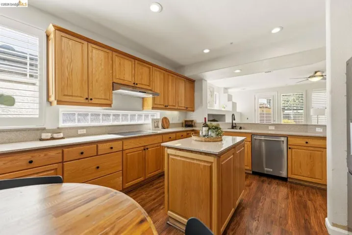 740 Emerald Hills Cir, Fairfield, California 94533