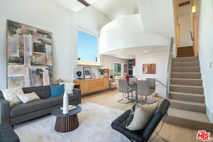 12217 Rochester Avenue 1, Los Angeles, California 90025