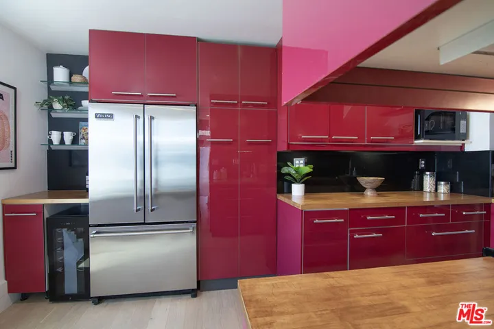 12217 Rochester Avenue 1, Los Angeles, California 90025